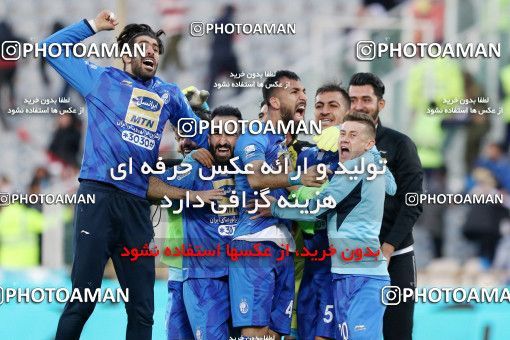 1141141, Tehran, Iran, لیگ برتر فوتبال ایران، Persian Gulf Cup، Week 25، Second Leg، Esteghlal 1 v 0 Persepolis on 2018/03/01 at Azadi Stadium