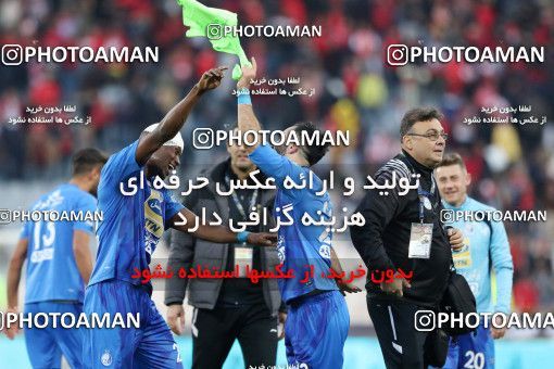1140657, Tehran, Iran, لیگ برتر فوتبال ایران، Persian Gulf Cup، Week 25، Second Leg، Esteghlal 1 v 0 Persepolis on 2018/03/01 at Azadi Stadium