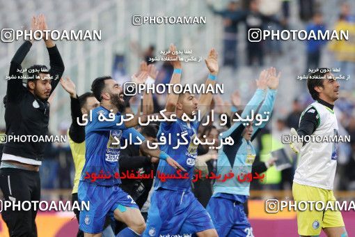 1140797, Tehran, Iran, لیگ برتر فوتبال ایران، Persian Gulf Cup، Week 25، Second Leg، Esteghlal 1 v 0 Persepolis on 2018/03/01 at Azadi Stadium