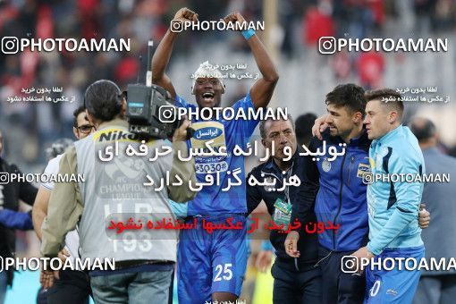 1140908, Tehran, Iran, لیگ برتر فوتبال ایران، Persian Gulf Cup، Week 25، Second Leg، Esteghlal 1 v 0 Persepolis on 2018/03/01 at Azadi Stadium