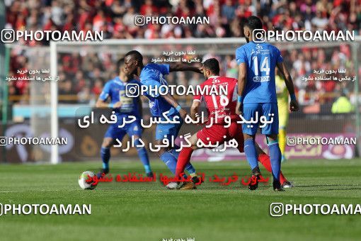 1140776, Tehran, Iran, لیگ برتر فوتبال ایران، Persian Gulf Cup، Week 25، Second Leg، Esteghlal 1 v 0 Persepolis on 2018/03/01 at Azadi Stadium