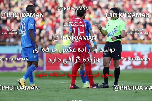 1140799, Tehran, Iran, لیگ برتر فوتبال ایران، Persian Gulf Cup، Week 25، Second Leg، Esteghlal 1 v 0 Persepolis on 2018/03/01 at Azadi Stadium