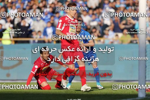 1140632, Tehran, Iran, لیگ برتر فوتبال ایران، Persian Gulf Cup، Week 25، Second Leg، Esteghlal 1 v 0 Persepolis on 2018/03/01 at Azadi Stadium