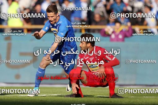 1140682, Tehran, Iran, لیگ برتر فوتبال ایران، Persian Gulf Cup، Week 25، Second Leg، Esteghlal 1 v 0 Persepolis on 2018/03/01 at Azadi Stadium
