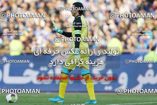 1140893, Tehran, Iran, لیگ برتر فوتبال ایران، Persian Gulf Cup، Week 25، Second Leg، Esteghlal 1 v 0 Persepolis on 2018/03/01 at Azadi Stadium