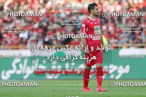 1140674, Tehran, Iran, لیگ برتر فوتبال ایران، Persian Gulf Cup، Week 25، Second Leg، Esteghlal 1 v 0 Persepolis on 2018/03/01 at Azadi Stadium