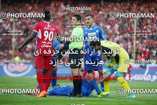 1140666, Tehran, Iran, لیگ برتر فوتبال ایران، Persian Gulf Cup، Week 25، Second Leg، Esteghlal 1 v 0 Persepolis on 2018/03/01 at Azadi Stadium