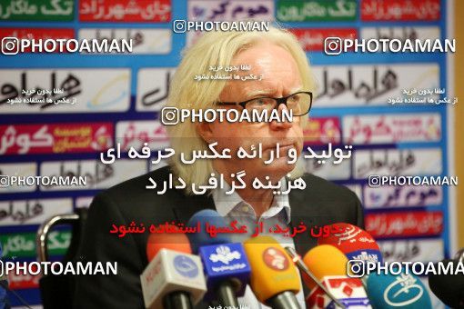 1140737, Tehran, Iran, لیگ برتر فوتبال ایران، Persian Gulf Cup، Week 25، Second Leg، Esteghlal 1 v 0 Persepolis on 2018/03/01 at Azadi Stadium
