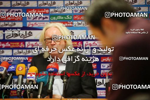 1140846, Tehran, Iran, لیگ برتر فوتبال ایران، Persian Gulf Cup، Week 25، Second Leg، Esteghlal 1 v 0 Persepolis on 2018/03/01 at Azadi Stadium