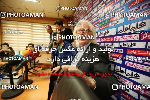 1140676, Tehran, Iran, لیگ برتر فوتبال ایران، Persian Gulf Cup، Week 25، Second Leg، Esteghlal 1 v 0 Persepolis on 2018/03/01 at Azadi Stadium