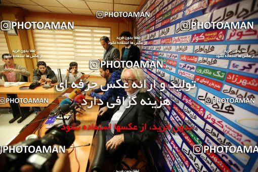 1140689, Tehran, Iran, لیگ برتر فوتبال ایران، Persian Gulf Cup، Week 25، Second Leg، Esteghlal 1 v 0 Persepolis on 2018/03/01 at Azadi Stadium