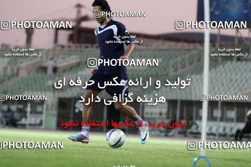 1028451, Tehran, , Esteghlal Football Team Training Session on 2011/08/05 at Shahid Dastgerdi Stadium
