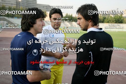 1028493, Tehran, , Esteghlal Football Team Training Session on 2011/08/06 at Shahid Dastgerdi Stadium