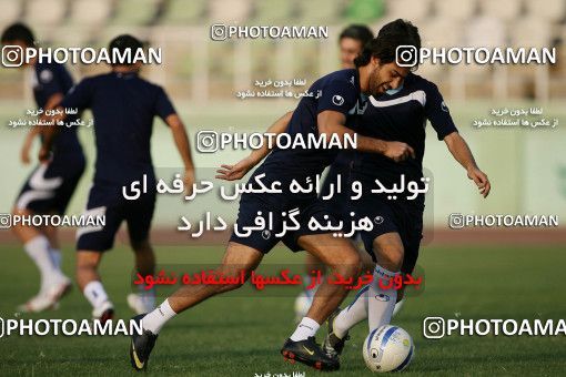 1028487, Tehran, , Esteghlal Football Team Training Session on 2011/08/06 at Shahid Dastgerdi Stadium