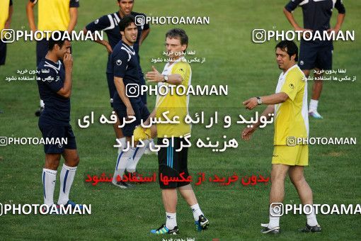 1028477, Tehran, , Esteghlal Football Team Training Session on 2011/08/06 at Shahid Dastgerdi Stadium