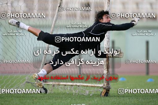 1028540, Tehran, , Esteghlal Football Team Training Session on 2011/08/06 at Shahid Dastgerdi Stadium