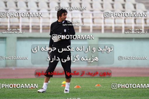 1028598, Tehran, , Esteghlal Football Team Training Session on 2011/08/06 at Shahid Dastgerdi Stadium