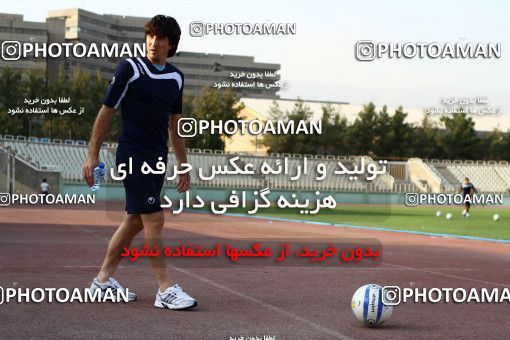 1028664, Tehran, , Esteghlal Football Team Training Session on 2011/08/06 at Shahid Dastgerdi Stadium