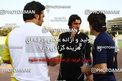 1028565, Tehran, , Esteghlal Football Team Training Session on 2011/08/06 at Shahid Dastgerdi Stadium