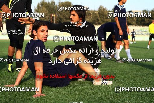 1028674, Tehran, , Esteghlal Football Team Training Session on 2011/08/06 at Shahid Dastgerdi Stadium