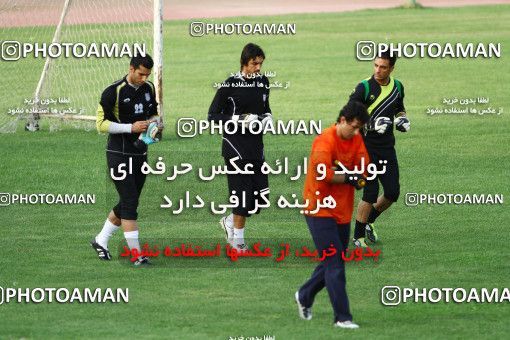 1028661, Tehran, , Esteghlal Football Team Training Session on 2011/08/06 at Shahid Dastgerdi Stadium