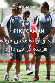 1028987, Tehran, , Persepolis Football Team Training Session on 2011/08/08 at Derafshifar Stadium