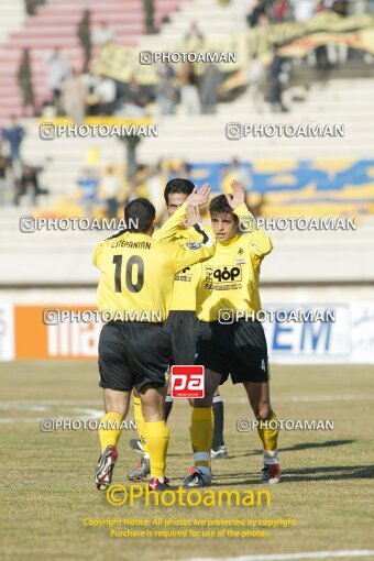 1981643, Isfahan, Iran, 2004 Asian Champions League, Group stage, Group D, First Leg، Sepahan 4 v 0 نفتچی ازبکستان on 2004/02/10 at Naghsh-e Jahan Stadium