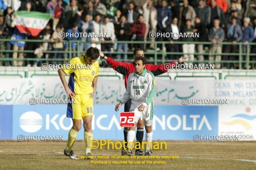 1981772, Isfahan, Iran, 2004 Asian Champions League, Group stage, Group A, First Leg، Zob Ahan Esfahan 1 v 0 Pakhtakor Tashkent FK on 2004/02/11 at Foolad Shahr Stadium