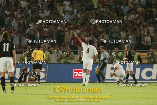 2106319, Tehran, Iran, International friendly match، Iran 0 - 2 Germany on 2004/10/09 at Azadi Stadium