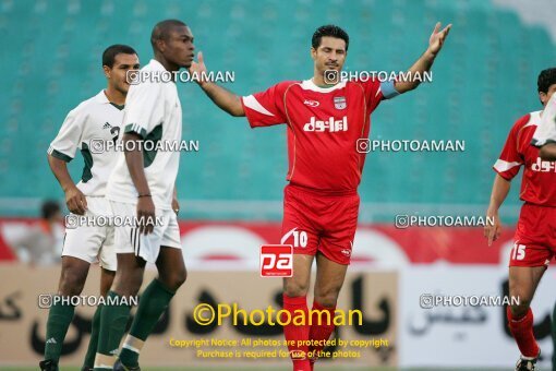 2119578, Tehran, Iran, International friendly match، Iran 4 - 0 Libya on 2005/08/24 at Azadi Stadium