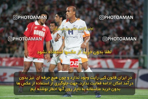 1930629, Tehran, Iran, لیگ برتر فوتبال ایران، Persian Gulf Cup، Week 5، First Leg، 2005/09/30، Persepolis 1 - 0 Shahid Ghandi