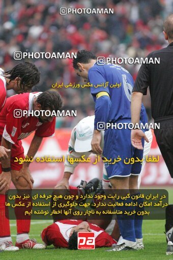 1931009, Tehran, Iran, لیگ برتر فوتبال ایران، Persian Gulf Cup، Week 10، First Leg، 2005/11/05، Esteghlal 1 - 0 Persepolis