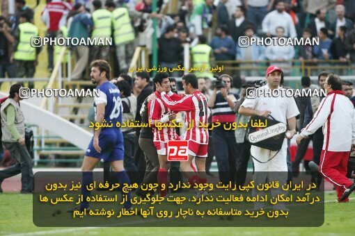 2000979, Tehran, Iran, لیگ برتر فوتبال ایران، Persian Gulf Cup، Week 8، First Leg، Persepolis 2 v 1 Esteghlal on 2006/11/03 at Azadi Stadium