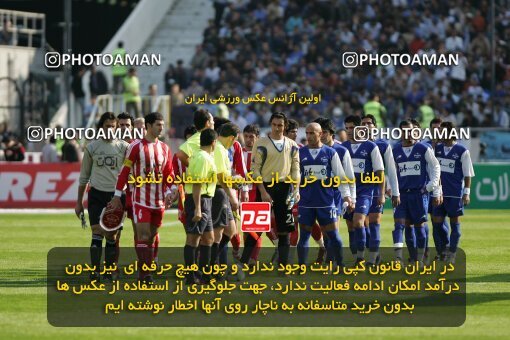 2000928, Tehran, Iran, لیگ برتر فوتبال ایران، Persian Gulf Cup، Week 8، First Leg، Persepolis 2 v 1 Esteghlal on 2006/11/03 at Azadi Stadium