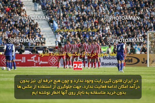 2000937, Tehran, Iran, لیگ برتر فوتبال ایران، Persian Gulf Cup، Week 8، First Leg، Persepolis 2 v 1 Esteghlal on 2006/11/03 at Azadi Stadium