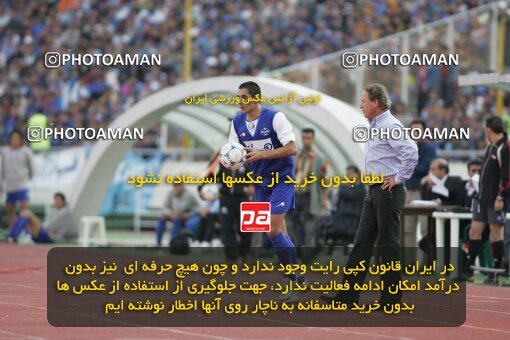 2000954, Tehran, Iran, لیگ برتر فوتبال ایران، Persian Gulf Cup، Week 8، First Leg، Persepolis 2 v 1 Esteghlal on 2006/11/03 at Azadi Stadium