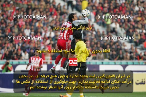 2001421, Tehran, Iran, لیگ برتر فوتبال ایران، Persian Gulf Cup، Week 10، First Leg، 2006/11/21، Persepolis 2 - 2 Fajr-e Sepasi Shiraz