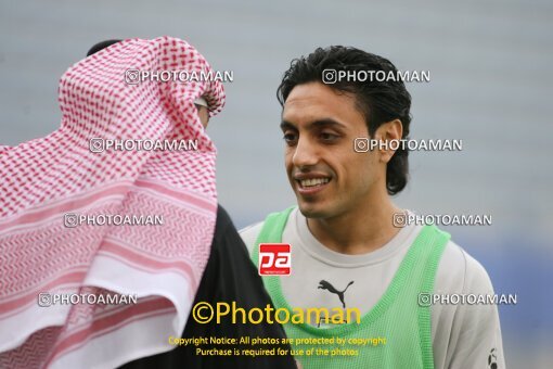 2119672, Dubai, United Arab Emarates, International friendly match، Iran 1 - 2 Hamburger SV on 2007/01/08 at Al-Maktoum Stadium