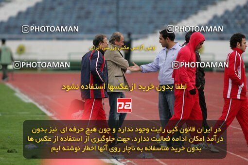 2012350, بیستمین دوره جام حذفی فوتبال ایران، فصل ۸۶-۸۵، ، مرحله یک چهارم نهایی، 1385/12/17، تهران، ورزشگاه آزادی، پرسپولیس (۵) ۲ - ۲ (۳) برق تهران