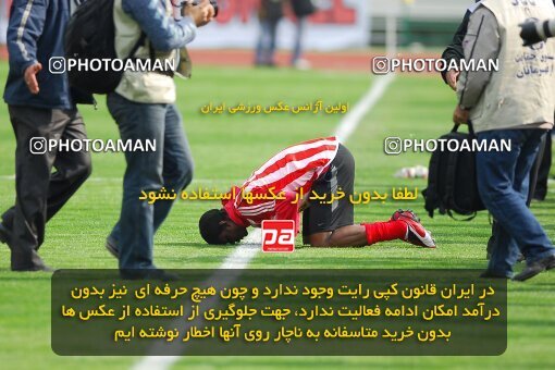 2019417, Tehran, Iran, لیگ برتر فوتبال ایران، Persian Gulf Cup، Week 23، Second Leg، Esteghlal 1 v 1 Persepolis on 2007/03/30 at Azadi Stadium