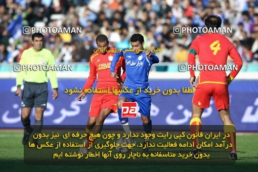 2057782, لیگ برتر فوتبال ایران، Persian Gulf Cup، Week 15، First Leg، 2008/11/21، Tehran، Azadi Stadium، Esteghlal 0 - ۱ Foulad Khouzestan
