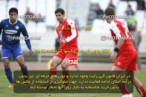 2057893, Tehran, Iran, لیگ برتر فوتبال ایران، Persian Gulf Cup، Week 16، First Leg، Persepolis 1 v 0 Esteghlal Ahvaz on 2008/11/26 at Azadi Stadium