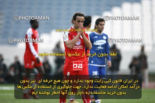 2057903, Tehran, Iran, لیگ برتر فوتبال ایران، Persian Gulf Cup، Week 16، First Leg، Persepolis 1 v 0 Esteghlal Ahvaz on 2008/11/26 at Azadi Stadium