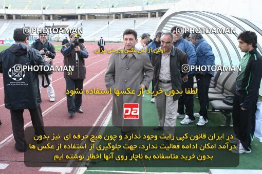 2057884, Tehran, Iran, لیگ برتر فوتبال ایران، Persian Gulf Cup، Week 17، First Leg، Esteghlal 5 v 0 Payam Khorasan on 2008/12/03 at Azadi Stadium