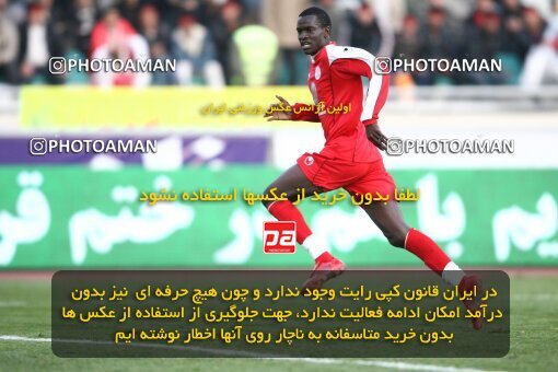 2058010, Tehran, Iran, لیگ برتر فوتبال ایران، Persian Gulf Cup، Week 20، Second Leg، Persepolis 0 v 2 Malvan Bandar Anzali on 2008/12/30 at Azadi Stadium
