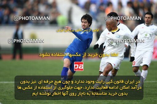 2058196, Tehran, Iran, لیگ برتر فوتبال ایران، Persian Gulf Cup، Week 23، Second Leg، Esteghlal 2 v 1 Saba Qom on 2009/01/23 at Azadi Stadium