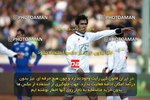 2058216, Tehran, Iran, لیگ برتر فوتبال ایران، Persian Gulf Cup، Week 23، Second Leg، Esteghlal 2 v 1 Saba Qom on 2009/01/23 at Azadi Stadium