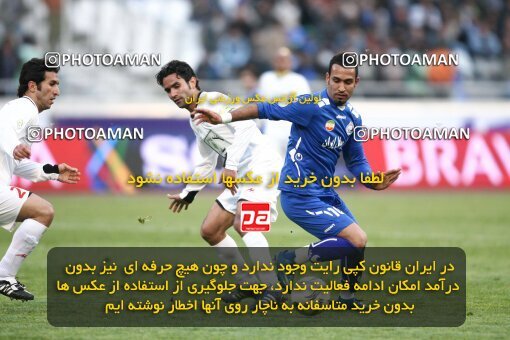 2058354, Tehran, Iran, لیگ برتر فوتبال ایران، Persian Gulf Cup، Week 23، Second Leg، Esteghlal 2 v 1 Saba Qom on 2009/01/23 at Azadi Stadium