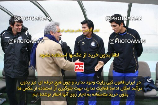 2058825, Tehran, Iran, Iran Pro League، Persian Gulf Cup، 2008-09 season، Second Leg، Week 28، Esteghlal ۱ v ۰ PAS Hamedan F.C. on 2009/02/22 at Azadi Stadium