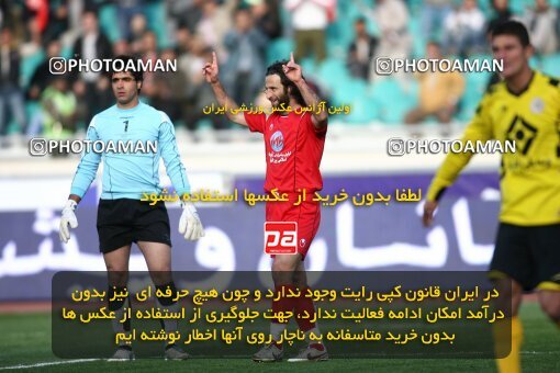 2059129, لیگ برتر فوتبال ایران، Persian Gulf Cup، Week 30، Second Leg، 2009/03/03، Tehran، Azadi Stadium، Persepolis 1 - 2 Fajr-e Sepasi Shiraz